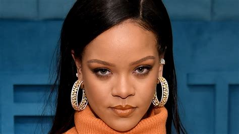 rihanna fully naked|Rihanna Naked: Photos of the Pop Star Baring All